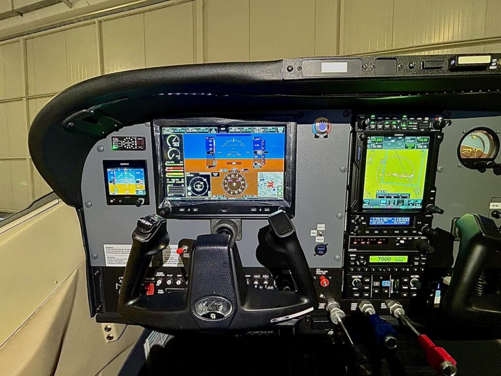 IMG 6431 Avionik Plus Avionik Plus Flugfunkservice GmbH